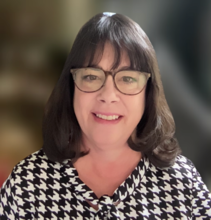 Patricia Roth headshot